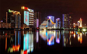 LED產(chǎn)業(yè)經(jīng)營(yíng)難，罪魁禍?zhǔn)资钦l(shuí)？ (3).jpg